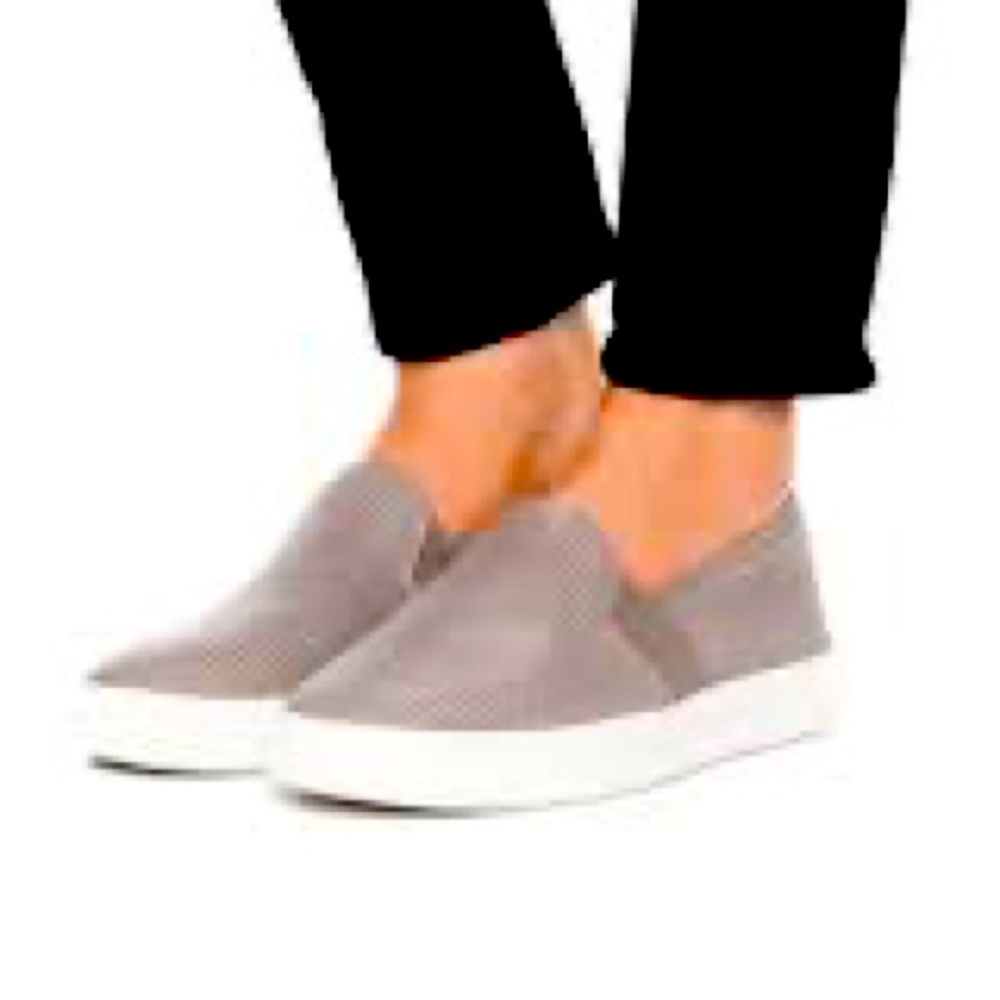 Vince Blair 5 Slip-On Sneaker
